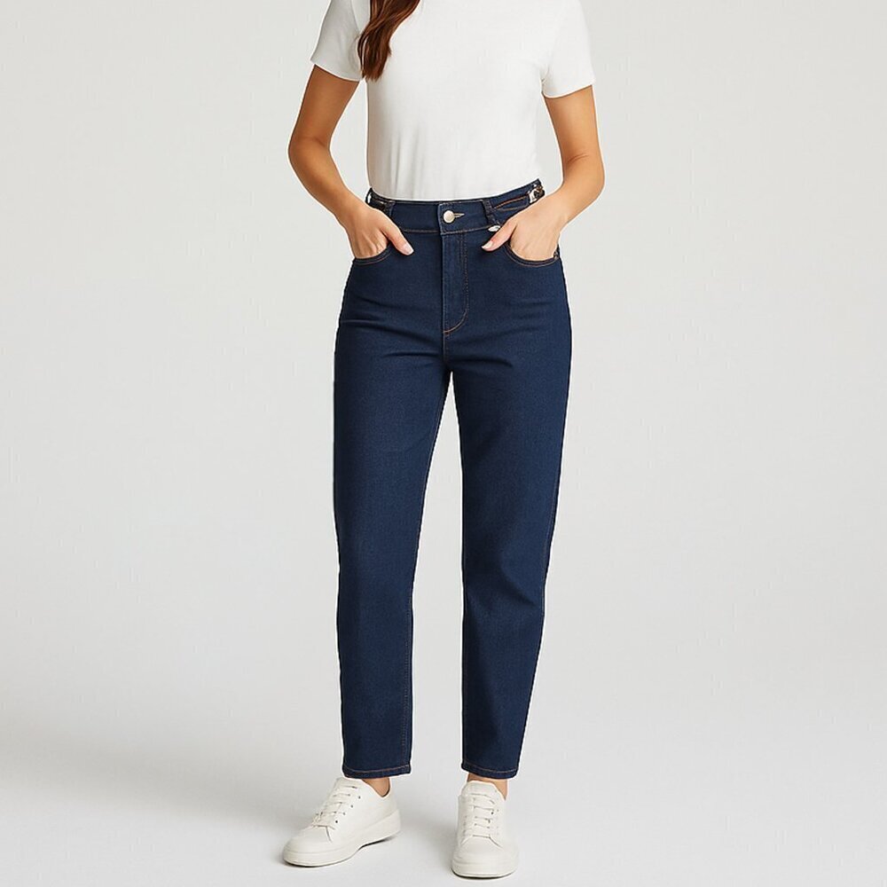 Express Super High Rise Mom Jeans Dark Wash Silver Detail 4R cropped